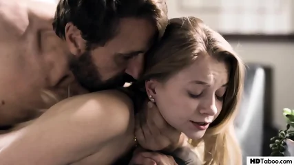 PURE TABOO Step Mom's Not Coming Back! - Riley Star - Video Porno Gratuite HD | Charmeuse X