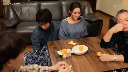 Japanese Mom & Step Son Yuka Mizuno - [Decensored] - Video Porno Gratuite HD | Charmeuse X
