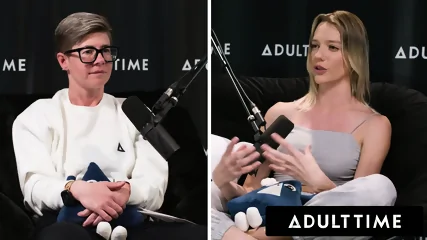 ADULT TIME - Busty Lesbians Octavia Red & Kenna James CAUGHT EATING PUSSY On Podcast Set! FULL SCENE - Vidéo premium HD - Blonde | Charmeuse X