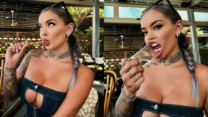 fucking my wife and stepsister - Video Porno Gratuite HD | Charmeuse X