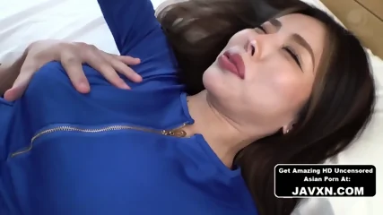My Hot Asian Stepmom Cleans My Room....TBS - Vidéo premium HD - Amateur | Charmeuse X