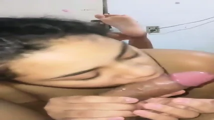Novinha E O Namorado - Video Porno Gratuite HD | Charmeuse X