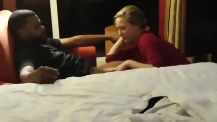 CUCKOLD record his WIFE get fucked by a black dude - Vidéo premium HD - Amateur | Charmeuse X