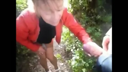 Offerte en partouze par son mari en plein nature - Videos Film X Double Penetration Francaise Gratuites HD | Charmeuse X