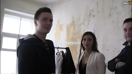 Amateur Slut Gets Double Fucked - Vidéo premium HD - Amateur | Charmeuse X