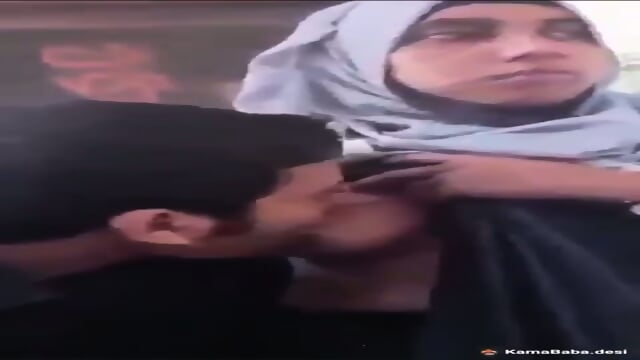 Hijabi couple public - Porno en Plein Air et Exterieur | Jeux de Rue