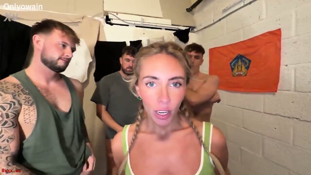 She Looks Like A Terminator, But Everybody Love Her - Videos Film Porno Milf Francaise Gratuites HD | Jeux de Rue